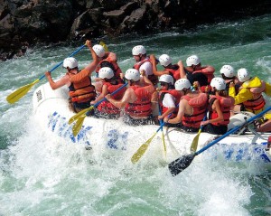 river-rafting-50851_640